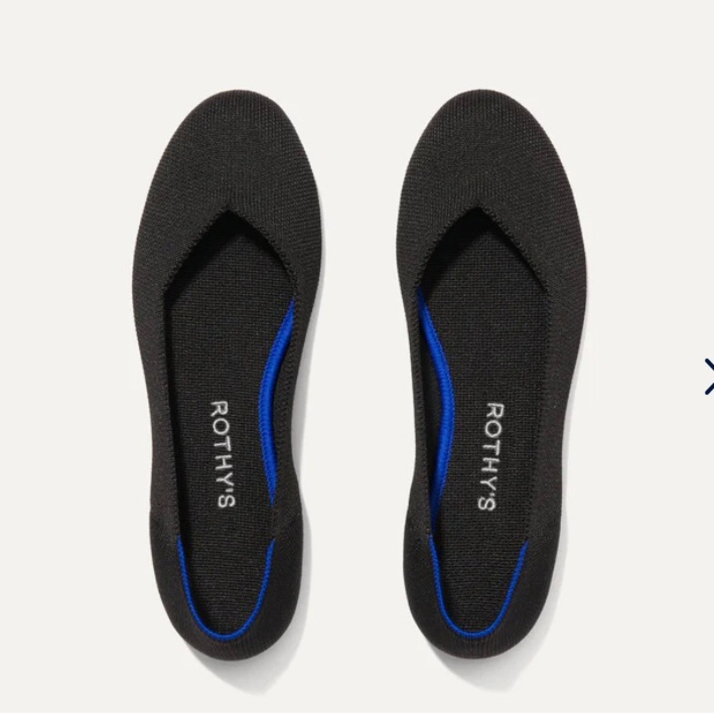 Rothy’s Womens Round Toe Flats in Solid Black